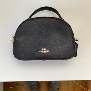 Small crossbody bag